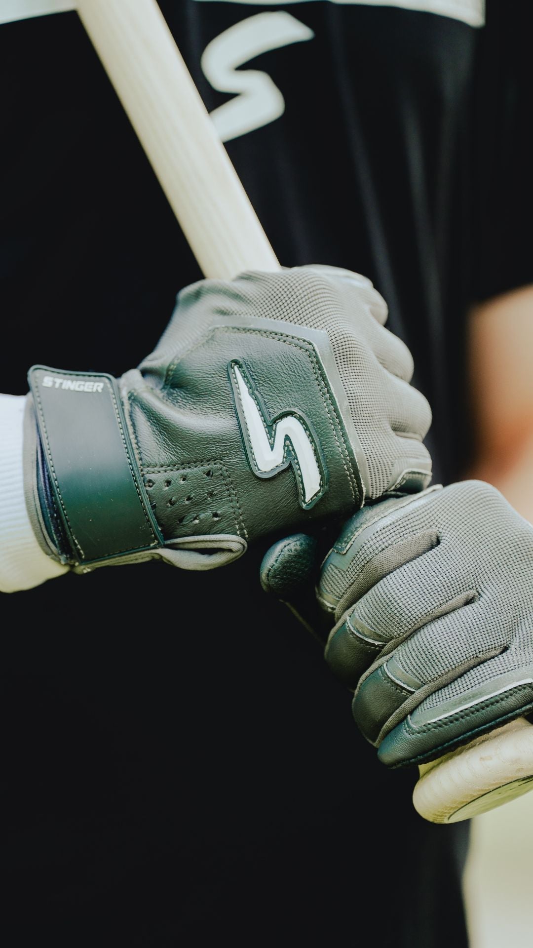 Color Crush Batting Gloves - Smoke Gray
