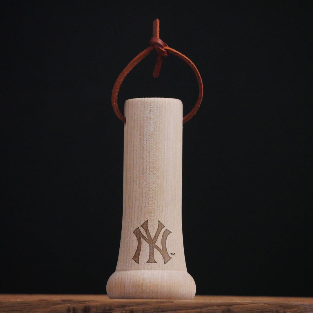 Dugout Mugs® | New York Yankees "NY" KNOB Ornament