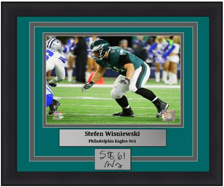 Stefen Wisniewski v. Cowboys Philadelphia Eagles 8x10 Framed Football Photo with Engraved Autograph