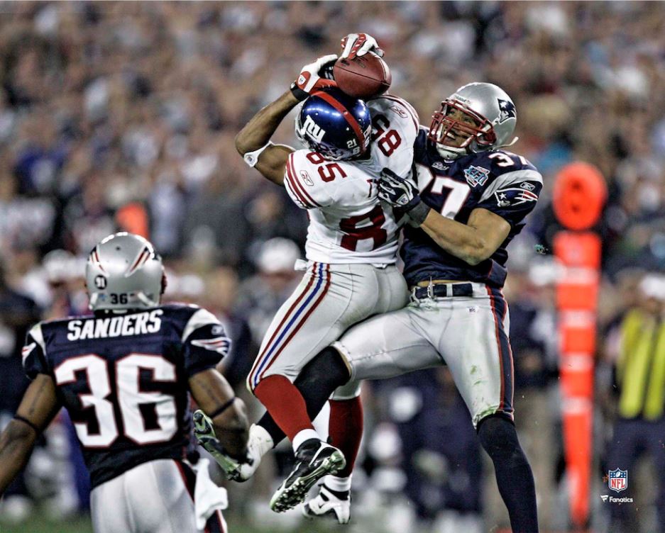 David Tyree Super Bowl XLII Helmet Catch New York Giants 8" x 10" Football Photo