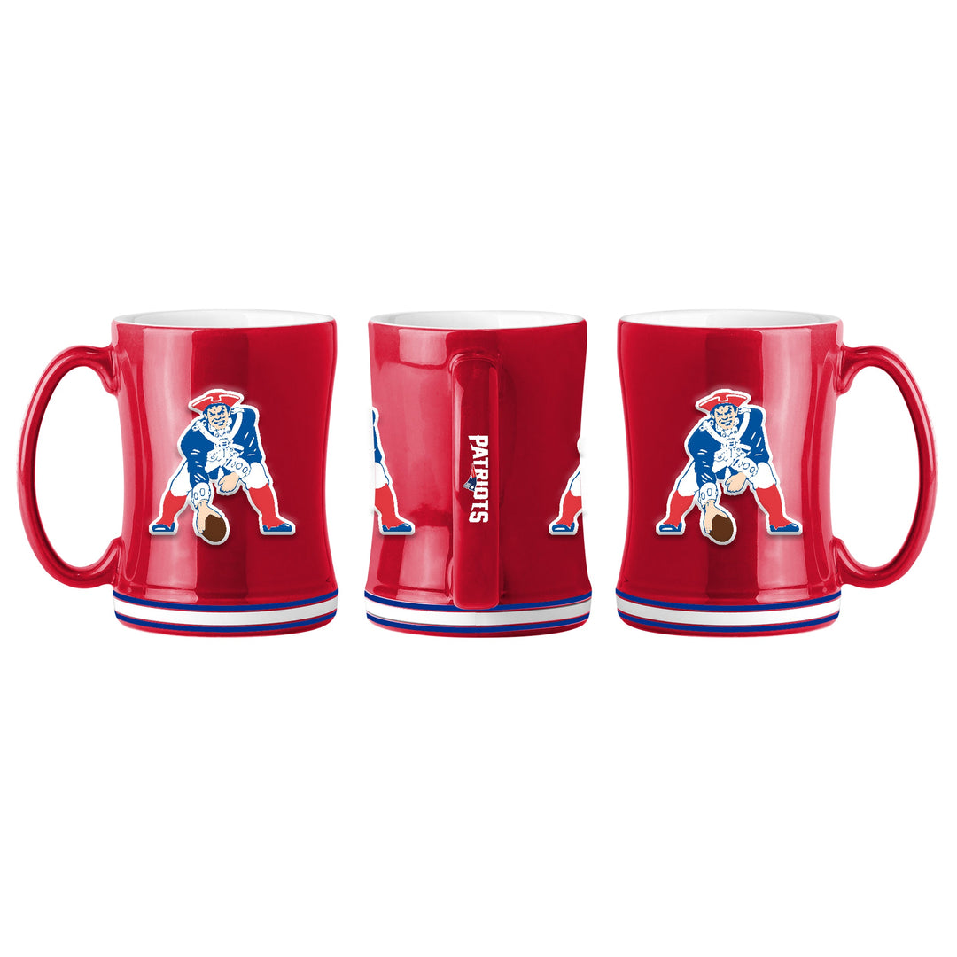 New England Patriots Throwback Logo Relief 14 oz. Mug