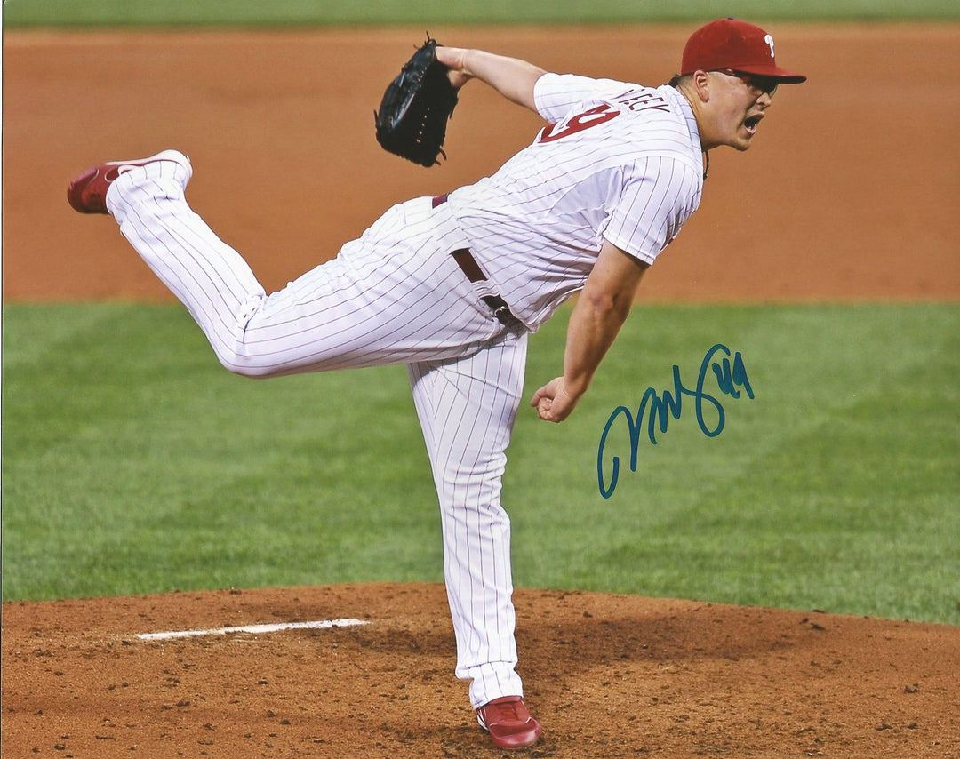 Vance Worley Throw Autographed Philadelphia Phillies 16" x 20" Baseball Photo