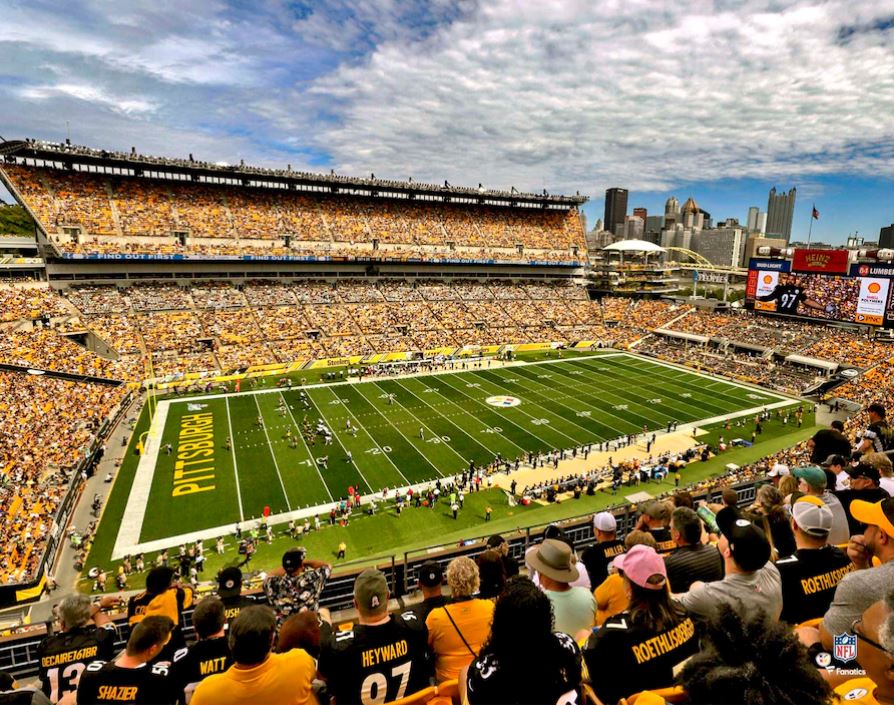Pittsburgh Steelers Acrisure Stadium 8" x 10" Football Photo
