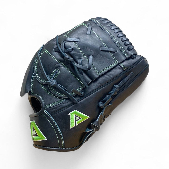 Akadema Glove ADU 135 (12 inch) Pitcher Only