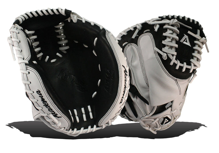 Akadema Glove Right APM 42 (32.5 inch) Catcher's Mitt