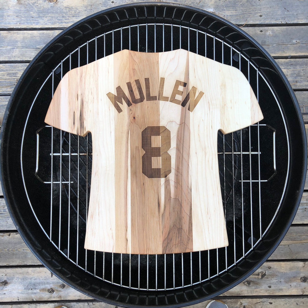Baseball BBQ Cardenales de San Luis Team Jersey Cutting Board | Customize With Your Name & Number | Add a Personalized Note (en Español)