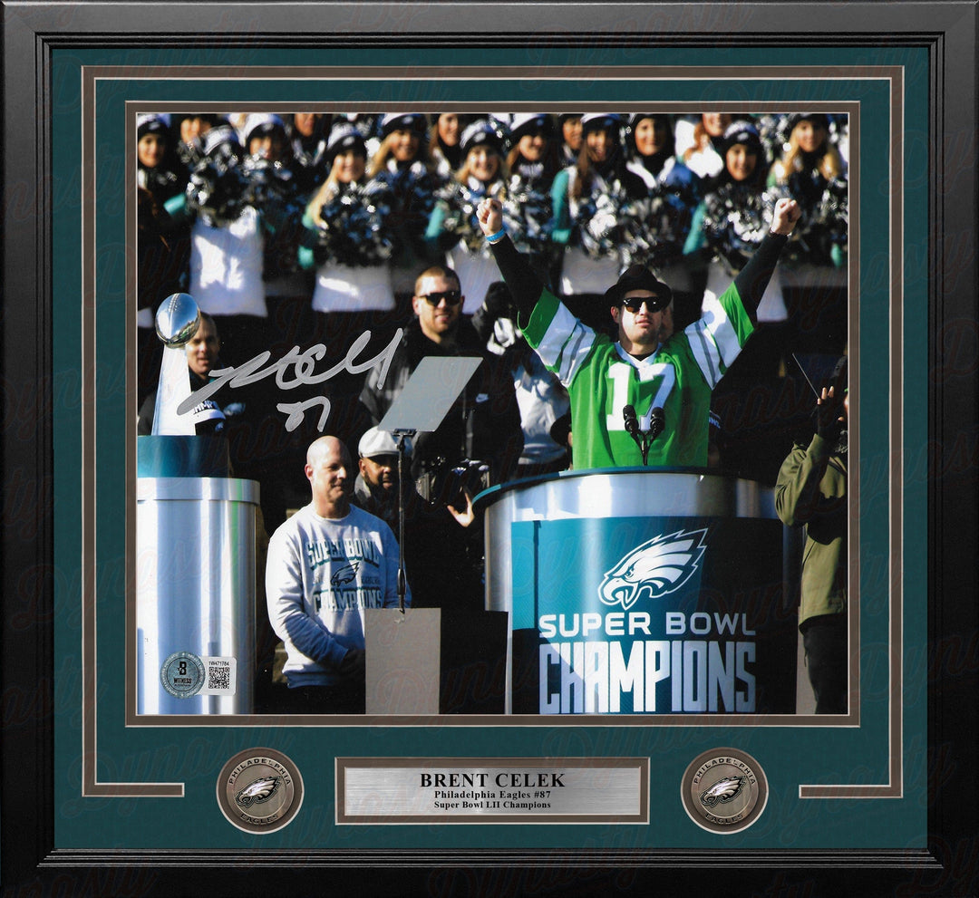 Dynasty Sports & Framing Autographed Framed Football Photos Brent Celek Super Bowl Champions Victory Speech Philadelphia Eagles Autographed 16x20 Framed Photo