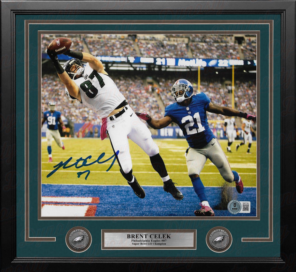 Dynasty Sports & Framing Autographed Framed Football Photos Brent Celek Touchdown v. Giants Philadelphia Eagles Autographed 16" x 20" Framed Football Photo