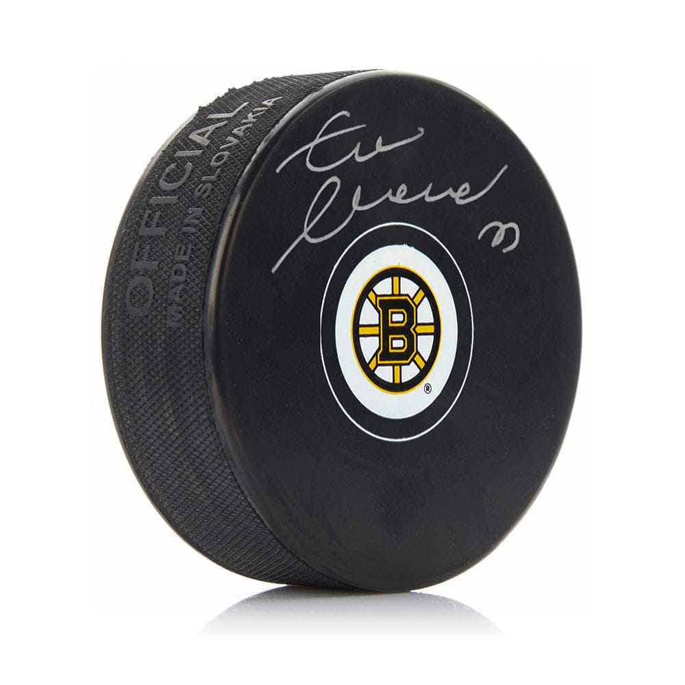 Dynasty Sports & Framing Autographed Pucks Zdeno Chara Boston Bruins Autographed Hockey Puck