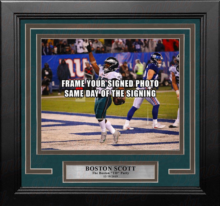 Dynasty Sports & Framing Custom Framing 8x10 Picture Frame Boston Scott Philadelphia Eagles Photo Frame Kit