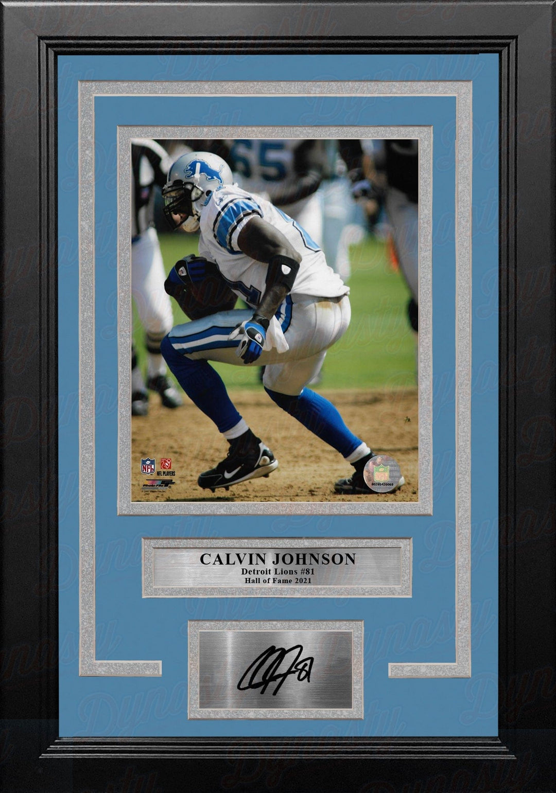 Dynasty Sports & Framing Engraved Signatures Calvin Johnson in Action Detroit Lions 8" x 10" Framed Football Photo with Engraved Autograph
