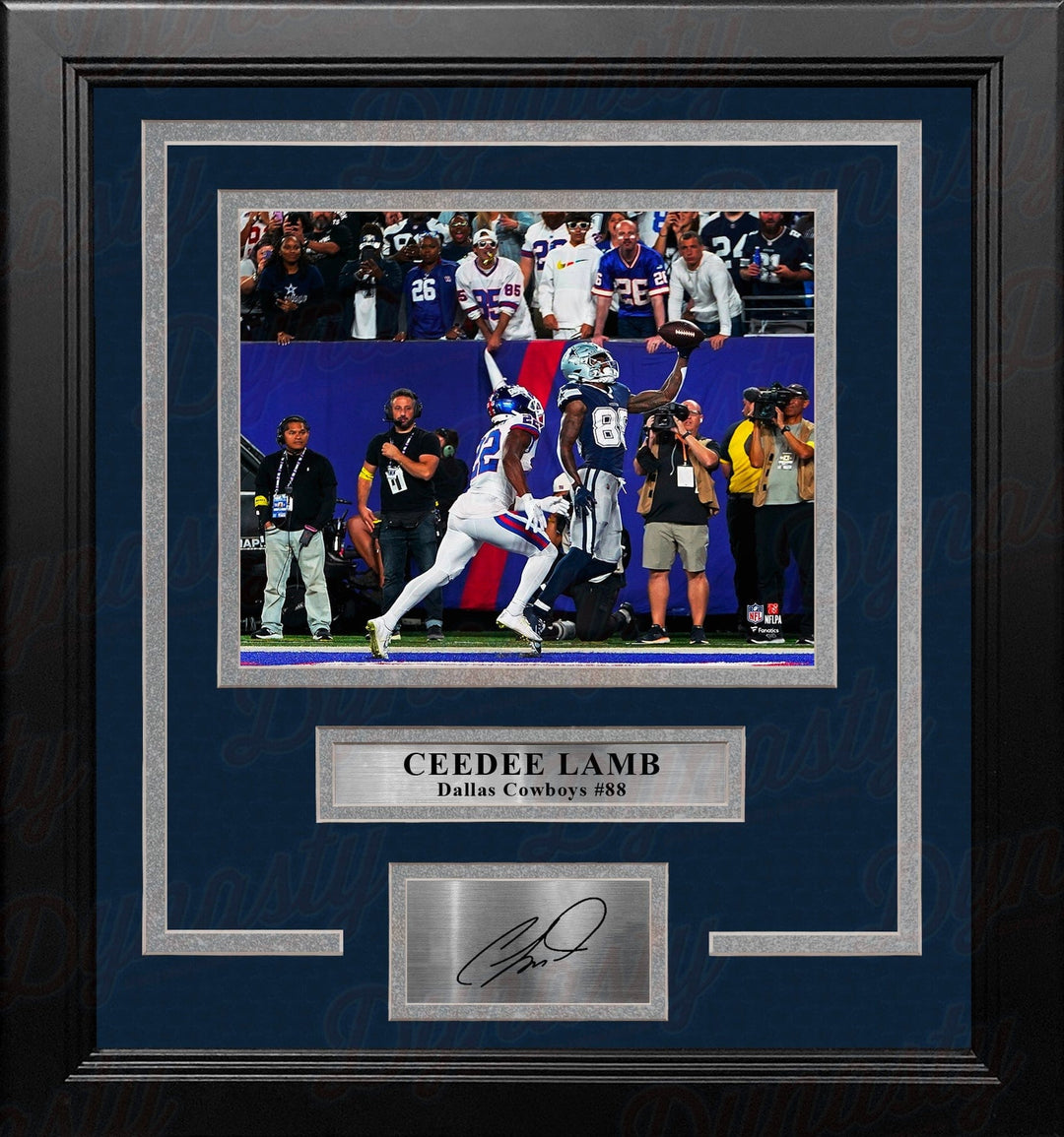 Dynasty Sports & Framing Engraved Signatures CeeDee Lamb One-Handed Touchdown Dallas Cowboys 8x10 Framed Football Photo with Engraved Autograph