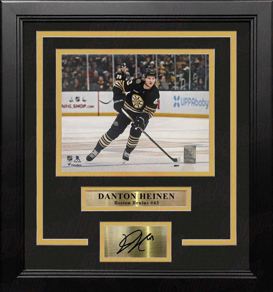 Dynasty Sports & Framing Engraved Signatures Danton Heinen in Action Boston Bruins 8" x 10" Framed Hockey Photo with Engraved Autograph