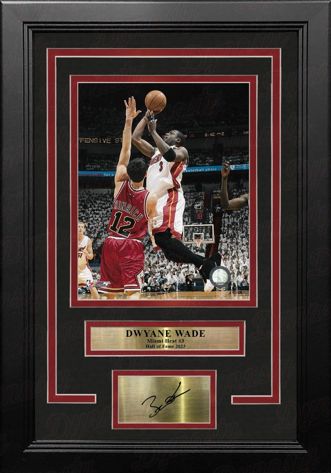 Dynasty Sports & Framing Engraved Signatures Dwyane Wade in Action Miami Heat 8" x 10" Framed Basketball Photo with Engraved Autograph