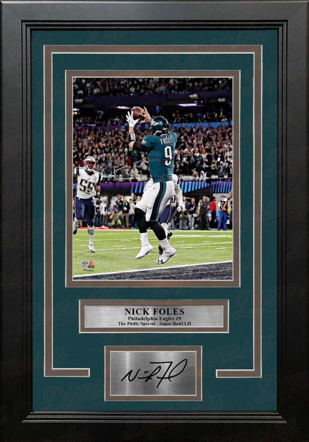 Dynasty Sports & Framing Engraved Signatures Nick Foles Philadelphia Eagles Philly Special TD Catch 8x10 Framed Photo with Engraved Autograph