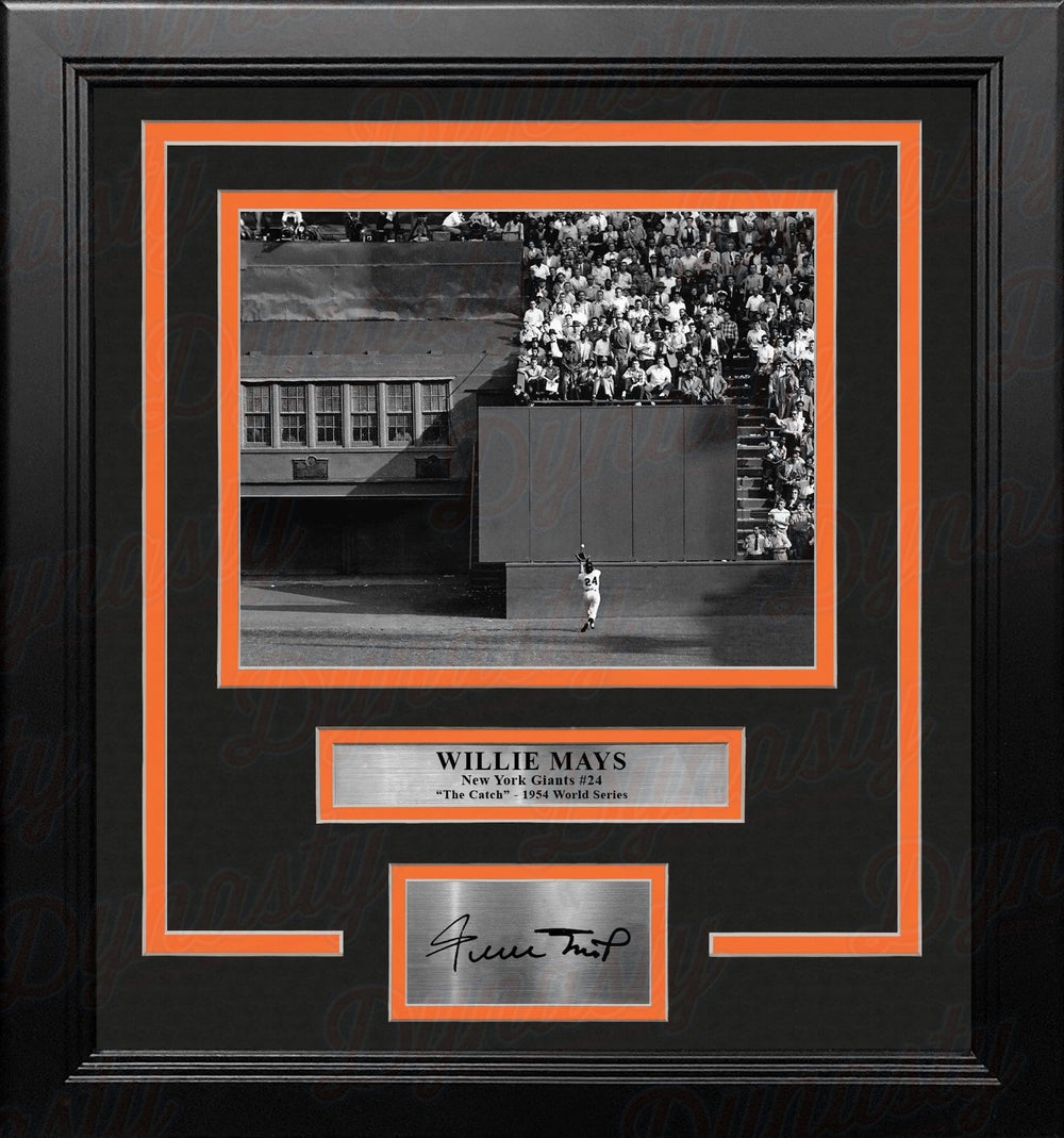 Dynasty Sports & Framing Engraved Signatures Willie Mays The Catch New York Giants 8" x 10" Framed Baseball Photo with Engraved Autograph