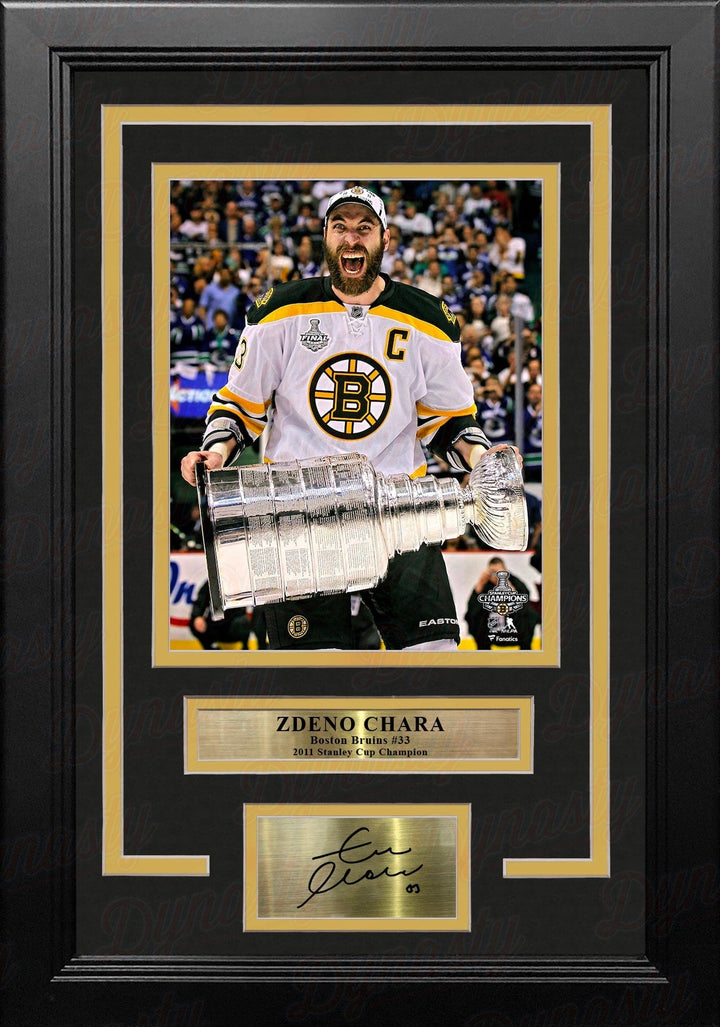 Dynasty Sports & Framing Engraved Signatures Zdeno Chara Hoists The Stanley Cup Boston Bruins 8x10 Framed Hockey Photo with Engraved Autograph