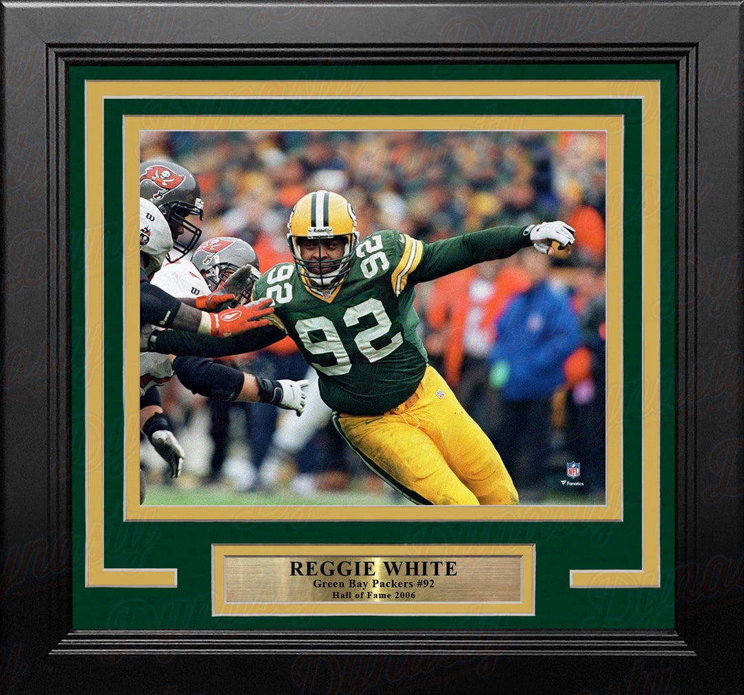 Dynasty Sports & Framing Framed Football Photos Reggie White in Action Green Bay Packers 8" x 10" Framed Football Photo