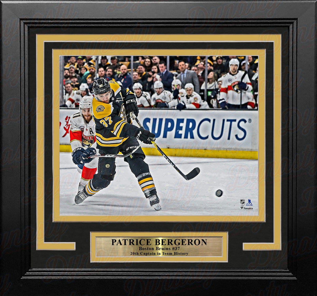 Dynasty Sports & Framing Framed Hockey Photos Patrice Bergeron in Action Boston Bruins 8" x 10" Framed Hockey Photo