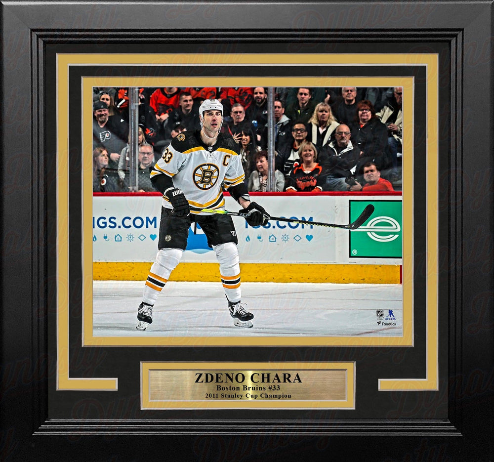 Dynasty Sports & Framing Framed Hockey Photos Zdeno Chara in Action Boston Bruins 8" x 10" Framed Hockey Photo