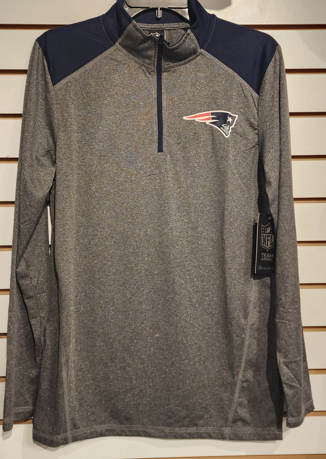 Dynasty Sports & Framing Sweatshirts, Hoodies, & Jackets - Football New England Patriots Lightweight Zip Long Sleeve Shirt