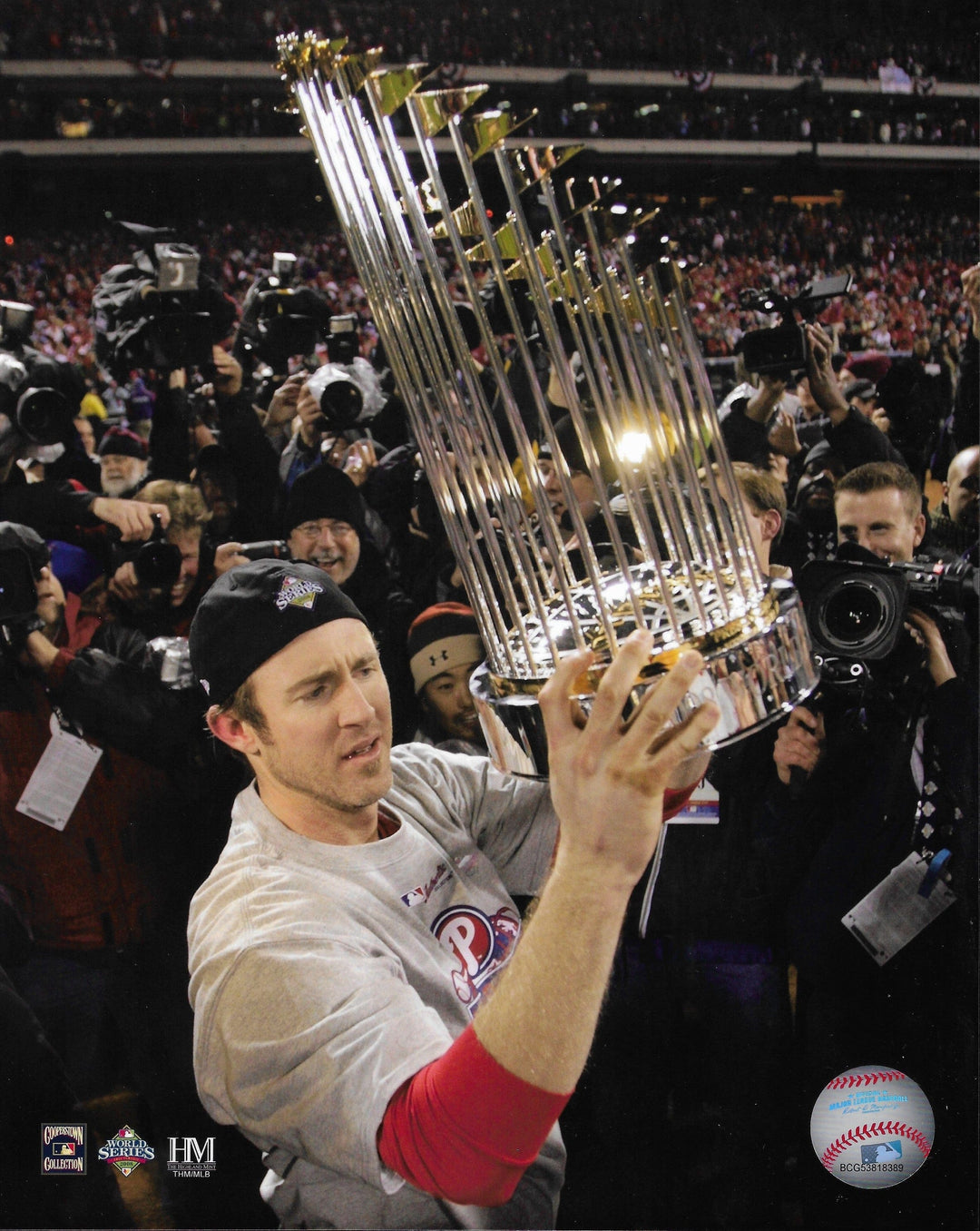 Dynasty Sports & Framing Unframed Baseball Photos Chase Utley World Series Trophy Philadelphia Phillies 8" x 10" Baseball Photo
