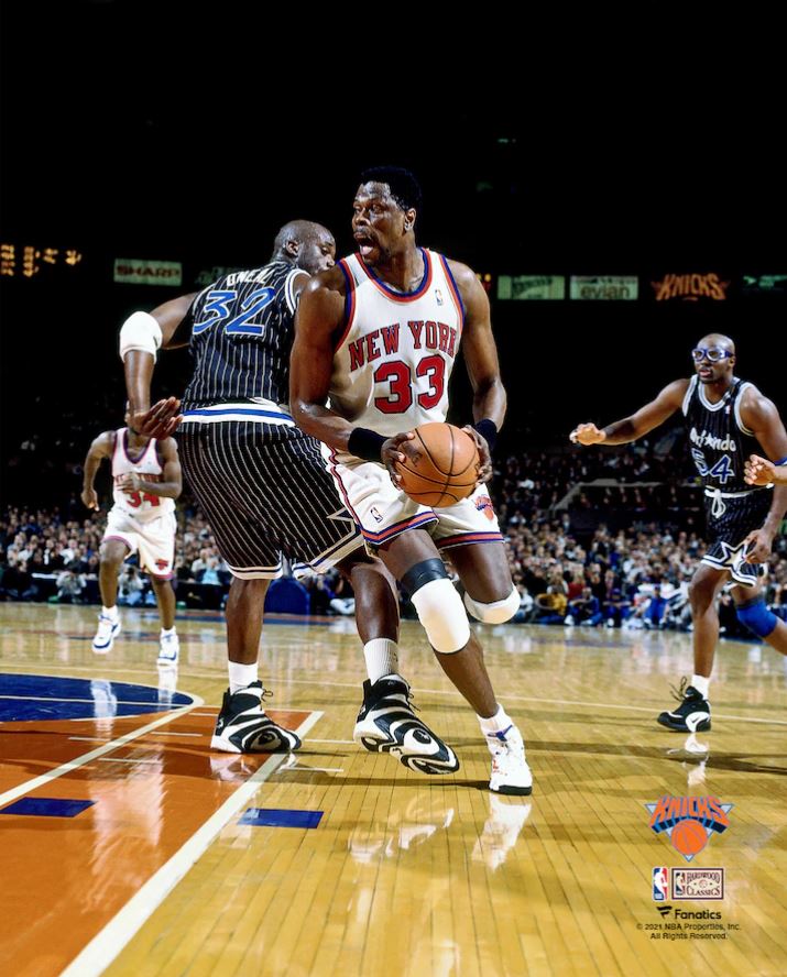 Dynasty Sports & Framing Unframed Basketball Photos Patrick Ewing v. Shaquille O'Neal New York Knicks 8" x 10" Basketball Photo