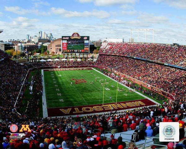 Dynasty Sports & Framing Unframed College Photos Minnesota Golden Gophers TCF Bank Stadium 8" x 10" College Football Photo