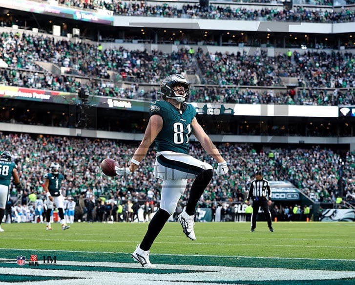 Dynasty Sports & Framing Unframed Football Photos Grant Calcaterra Philadelphia Eagles 1st NFL Touchdown Photo