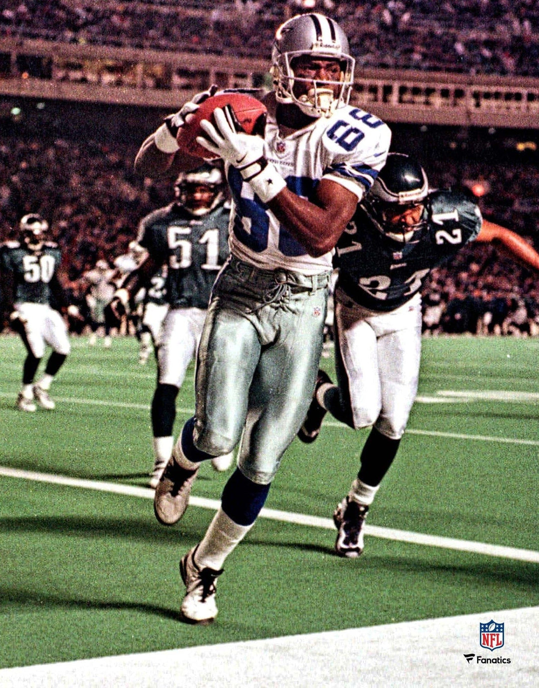 Dynasty Sports & Framing Unframed Football Photos Michael Irvin v. The Eagles Dallas Cowboys 8" x 10" Football Photo