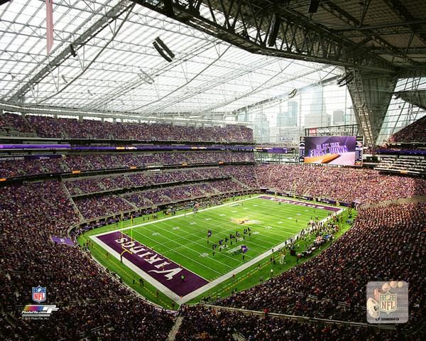 Dynasty Sports & Framing Unframed Football Photos Minnesota Vikings U.S. Bank Stadium 8" x 10" Football Photo