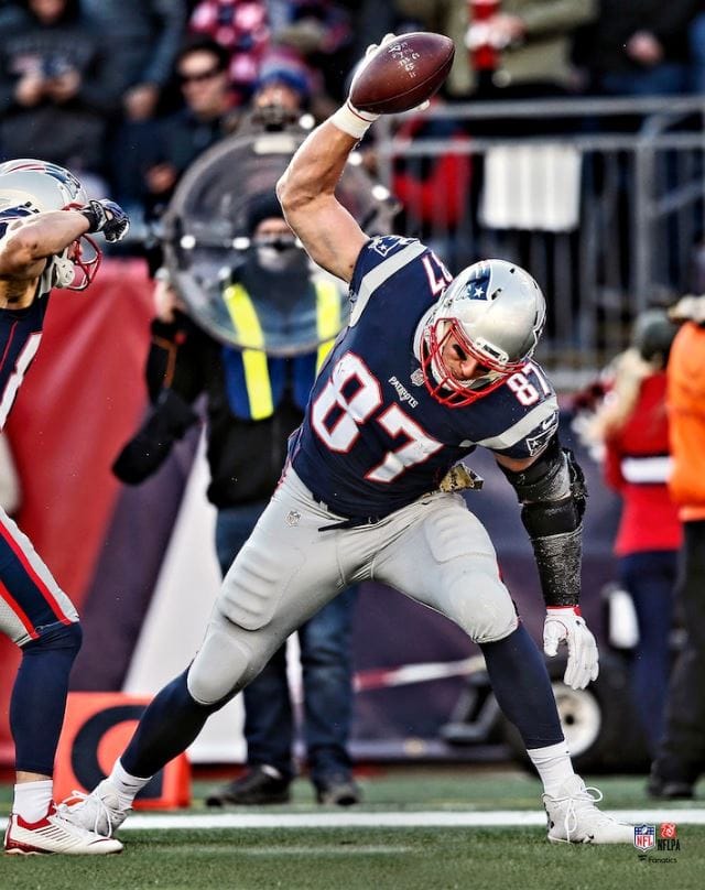 Dynasty Sports & Framing Unframed Football Photos Rob Gronkowski Touchdown Spike New England Patriots 8" x 10" Football Photo