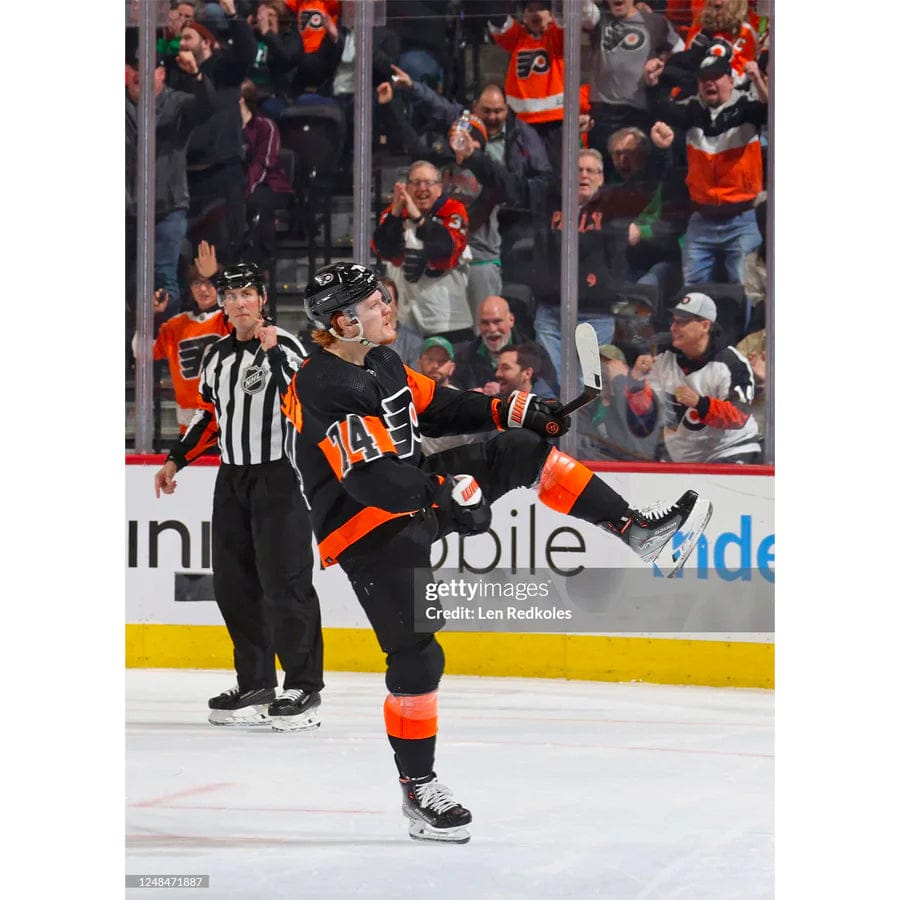 Dynasty Sports & Framing Unframed Hockey Photos 8x10 Photo Owen Tippett Philadelphia Flyers Celebration Hockey Photo