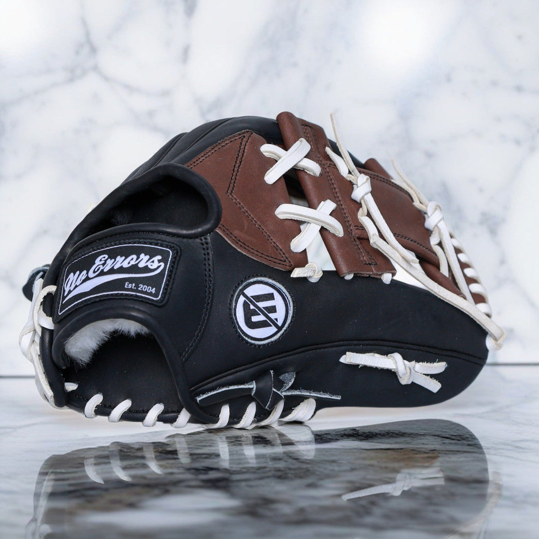 No Errors Sports Baseball Glove Right Hand Thrower / 11" / Standard NO E I-WEB CROSS D.W.C. Fielders Glove - 004