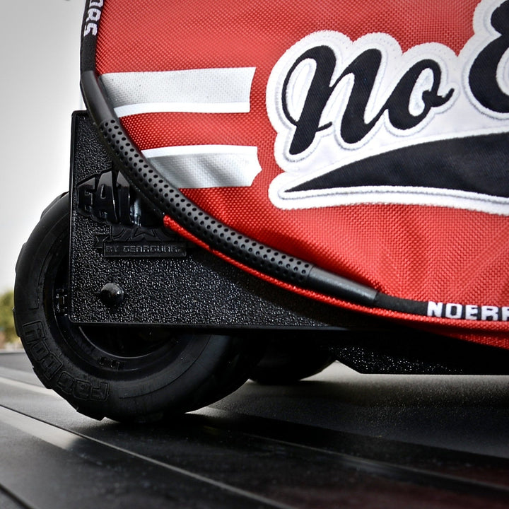 No Errors Sports Wheeled Bag The Dinger II
