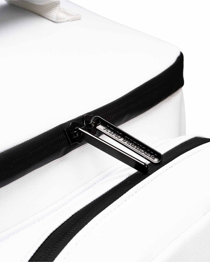 Pitchers Only Bag Shove Day Bag - White