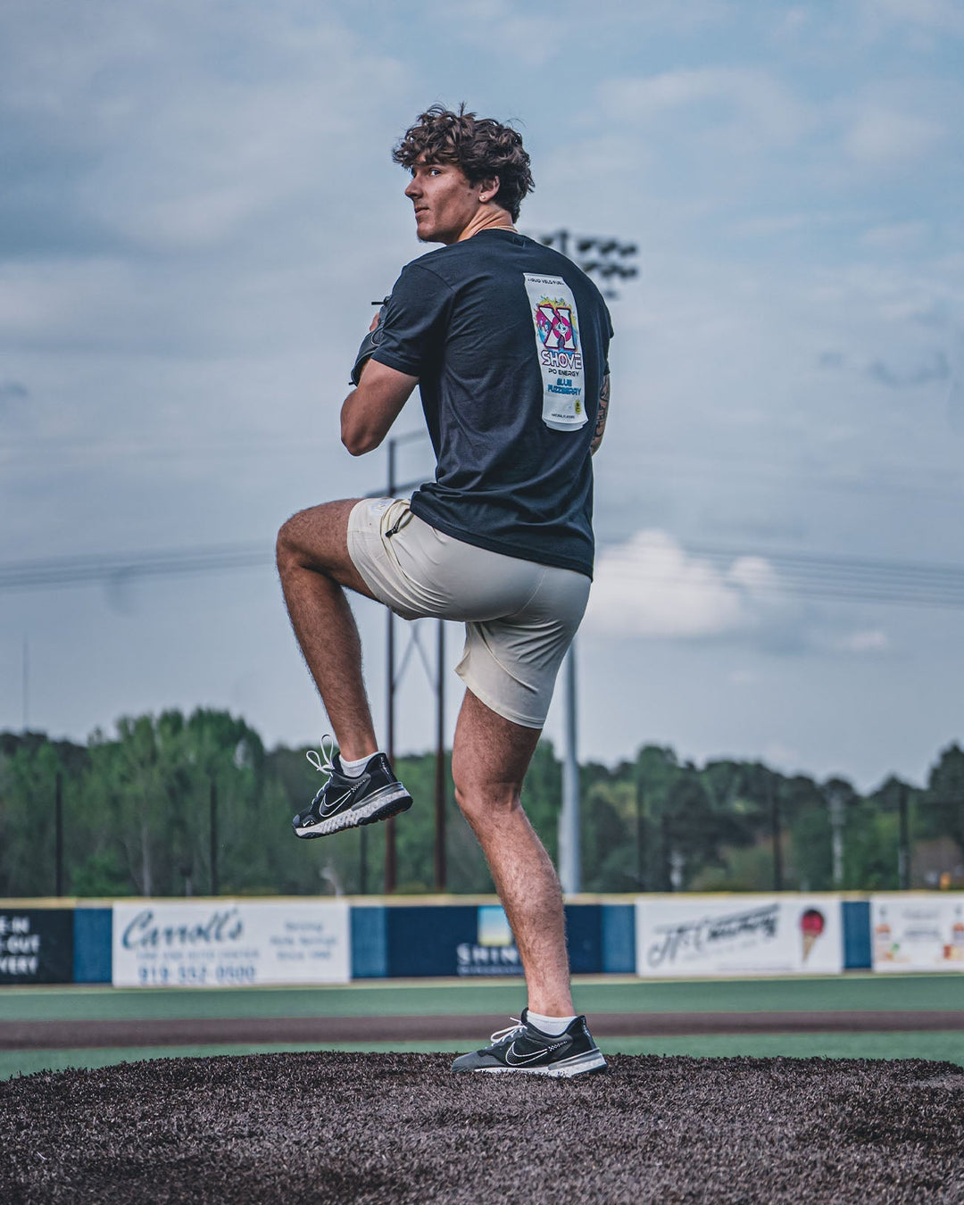 Pitchers Only T-Shirt Blue Fuzzberry Tee