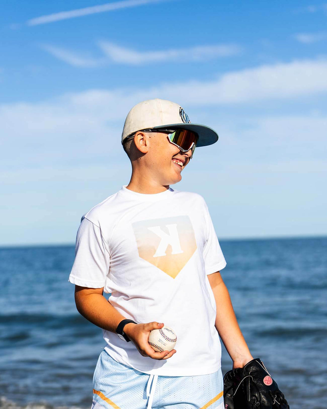 Pitchers Only T-Shirt Tropic Tee