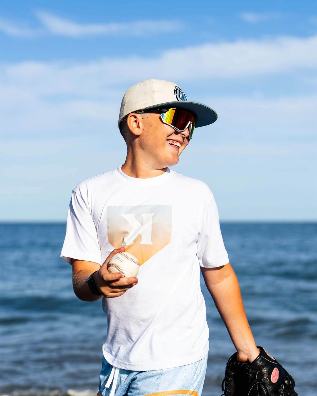 Pitchers Only T-Shirt Tropic Tee