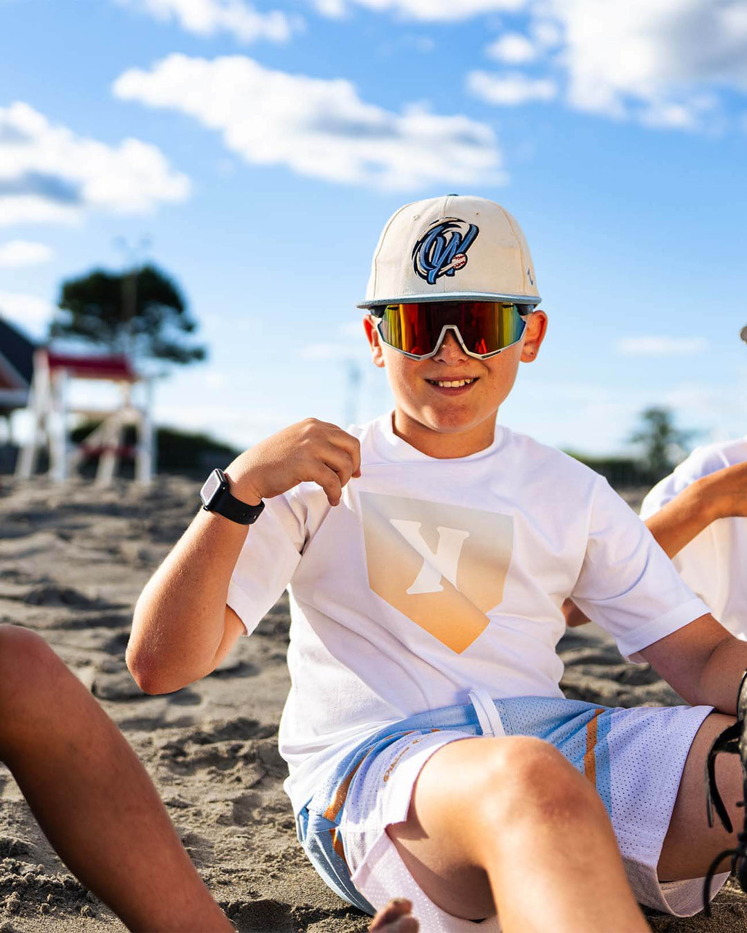 Pitchers Only T-Shirt Tropic Tee