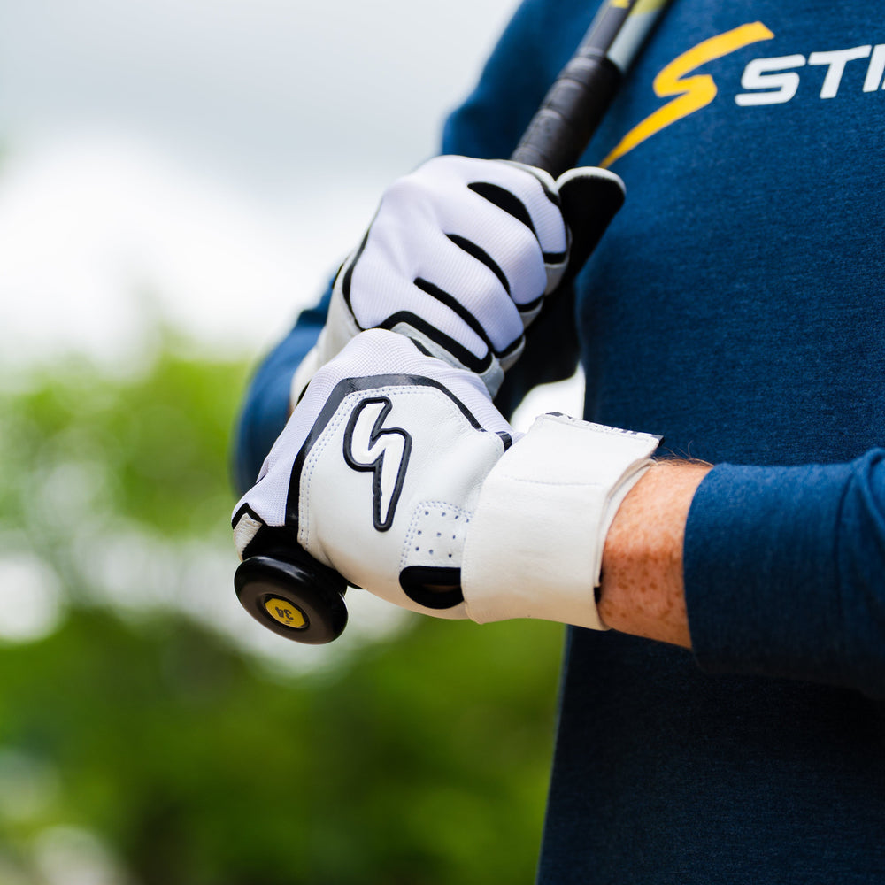 Stinger Sports Batting Gloves Winder Series Batting Gloves - Black & White