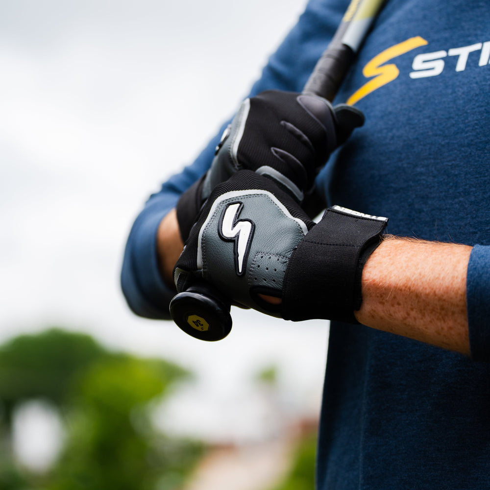 Stinger Sports Batting Gloves Winder Series Batting Gloves - Graphite & Black