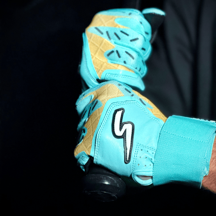 Stinger Sports Batting Gloves Winder Series Batting Gloves - Mint Chip