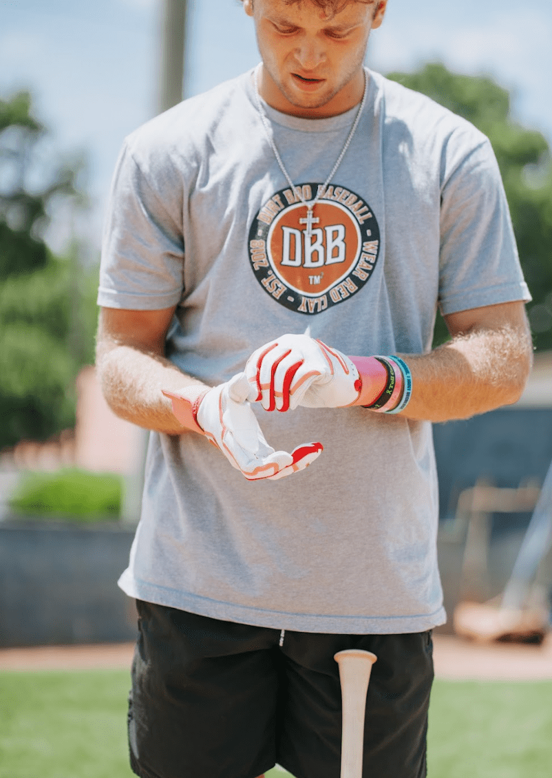 Stinger Sports Batting Gloves Winder Series Batting Gloves - Pink & White