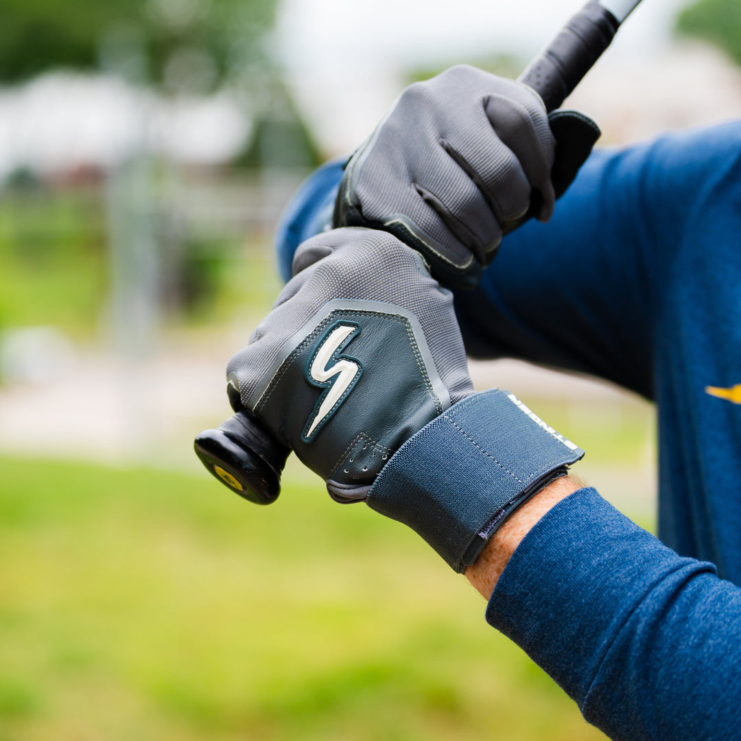 Stinger Sports Batting Gloves Winder Series Batting Gloves - Smoke Gray
