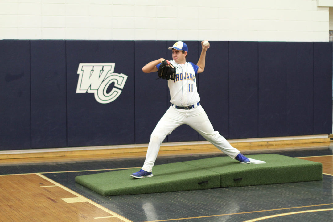 Trigon Sports Fold 'N Roll High School / Collegiate Mound
