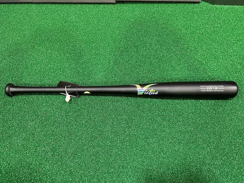 Victus Wood Bat 33" / Matte Black Victus EB12 Dealer's Choice Pro Reserve Maple Wood Baseball Bat